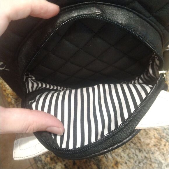 Luv Betsey Johnson Kitsch Backpack Leopard Cat Medium Bag Purse Black White - Picture 7 of 14